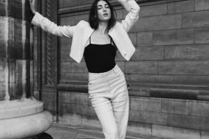 06 What's Your Style -- Julie in Paris 017 06 What's Your Style -- Julie in Paris 017