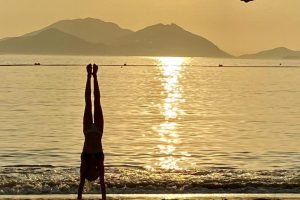 Flor-acrobat04 Flor-acrobat04